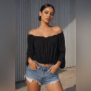 Brandy Melville Black Off Shoulder Peasant Crop Top Made in Italy Boho Stretchy